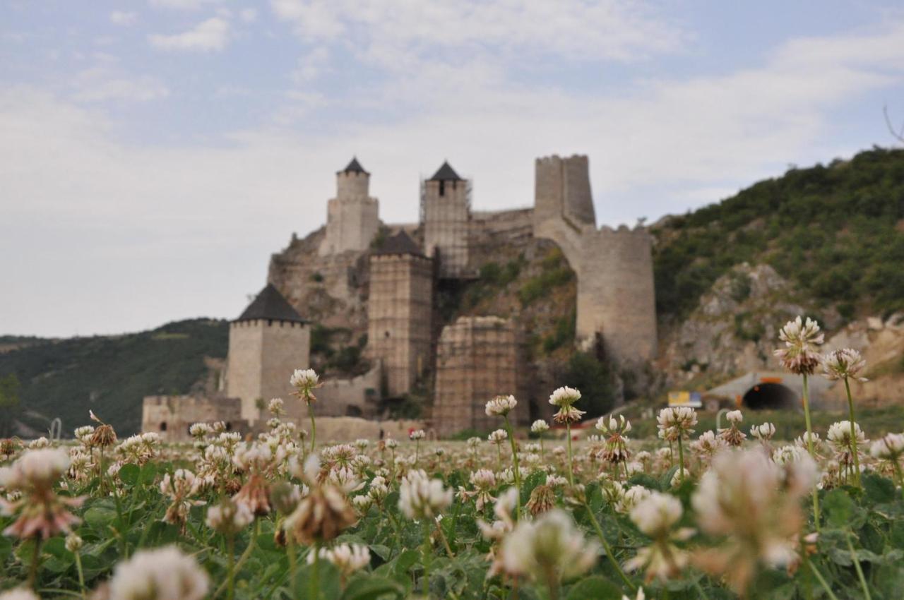 Stara Kovacnica Golubac Exterior foto